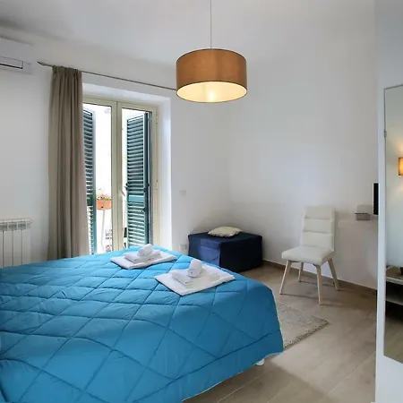 La Cartolina Daire Taormina