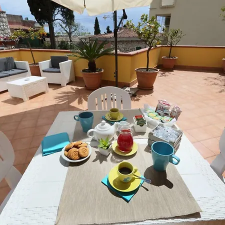 Daire La Cartolina Taormina